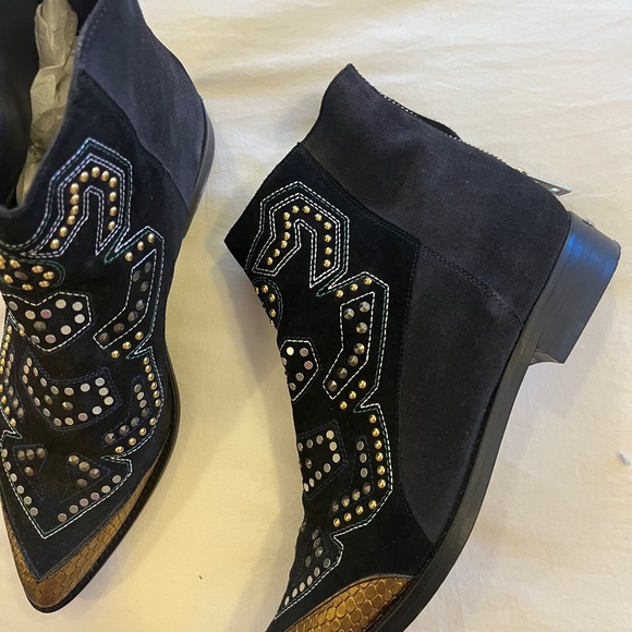 Perfect condition Zadig & Voltaire Boots size 39 - Picture 3 of 4